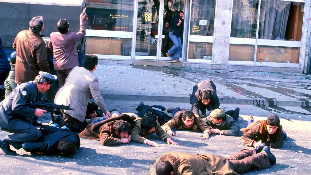 Fotoğraflarla 12 Eylül 1980 darbesi 7