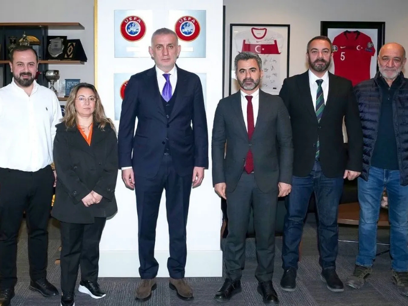 Karşılıklı Forma Hediyesi