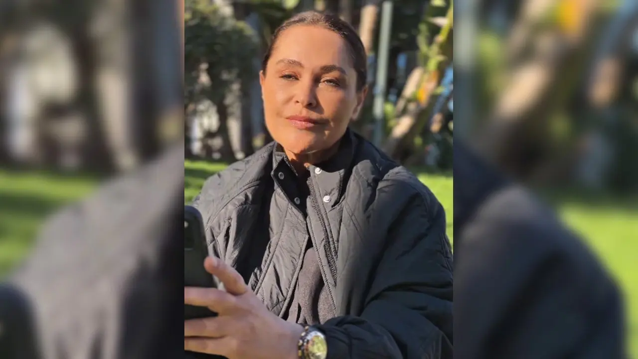 Hülya Avşar da “Kürmanci here Gülê” akımına kapıldı