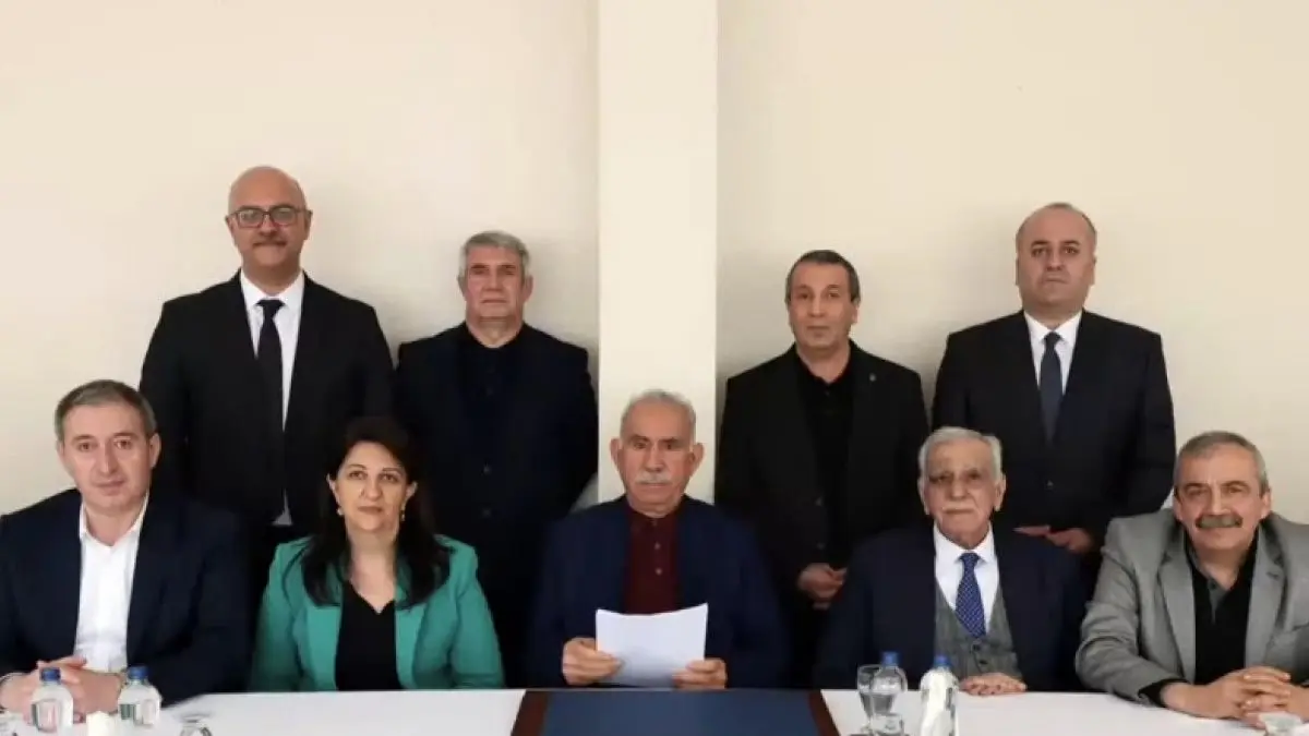 Öcalan, PKK'ya silah bırakma çağrısında bulundu | Euronews