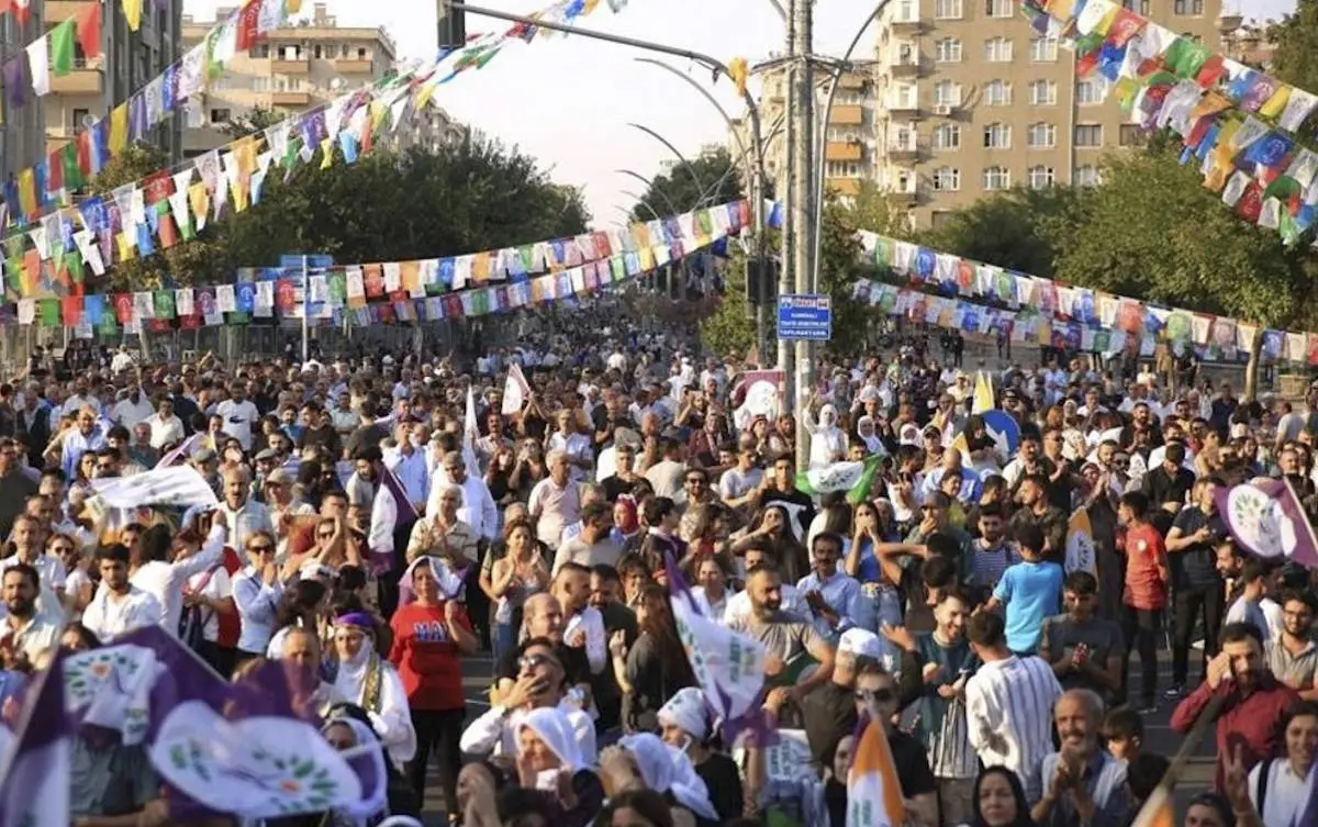 Özgürlük için" 13 Ekim Diyarbakır mitingi valilikçe yasaklandı