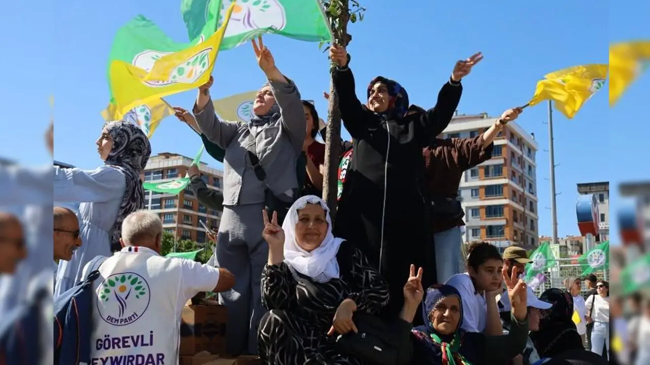Diyarbakır'da “Özgürlük Mitingi” başladı