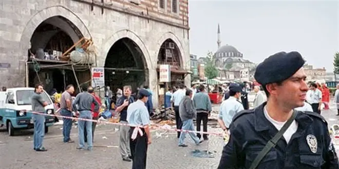 Mısır Çarşısı'ndaki Patlama Davasında Beraat Kararı Bozuldu - Memurlar.Net