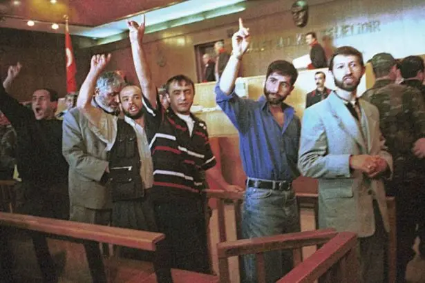 Almanya'da Sivas Katliamı failleri hakkında suç duyurusu - PİRHA