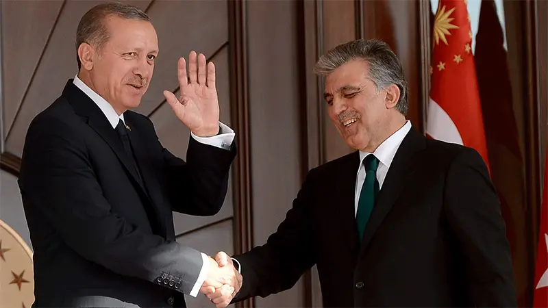 Abdullah Gül, Cumhurbaşkanı Erdoğan'ı aradı