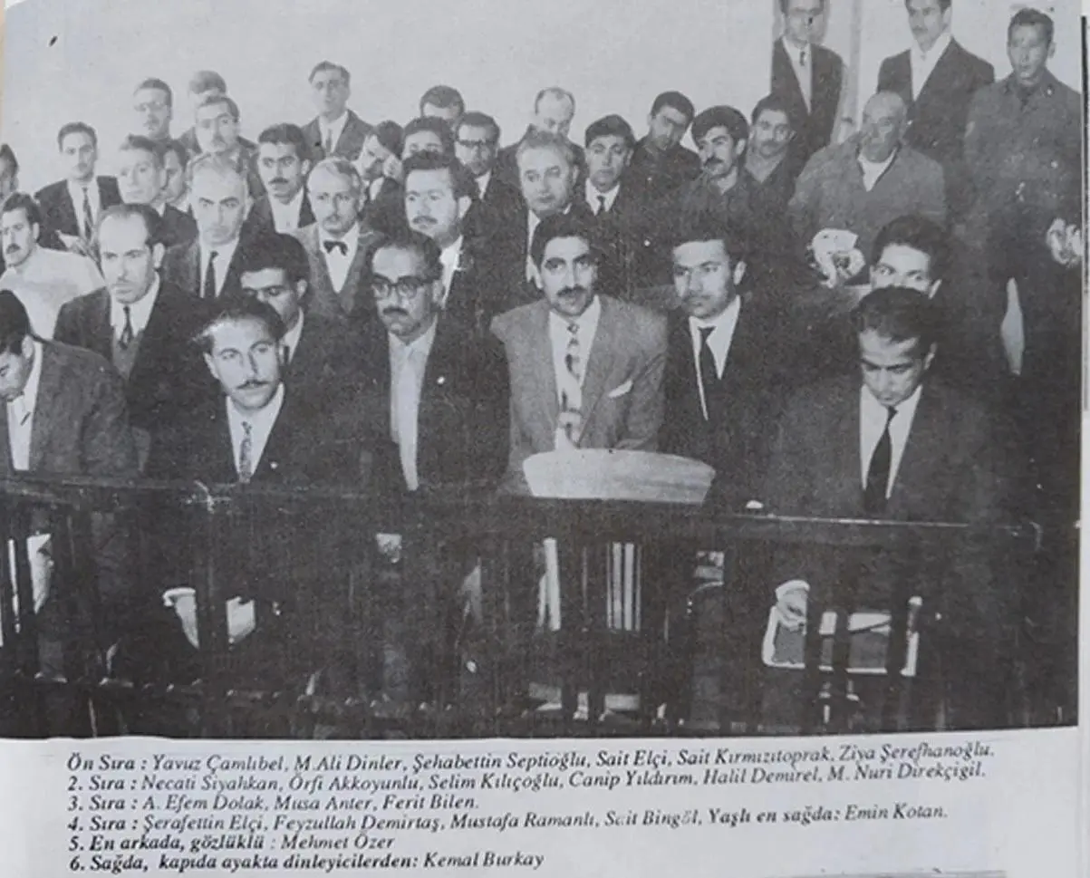 Vatan menfaatlerinde Türkiye Kürtlerinin hassasiyeti”