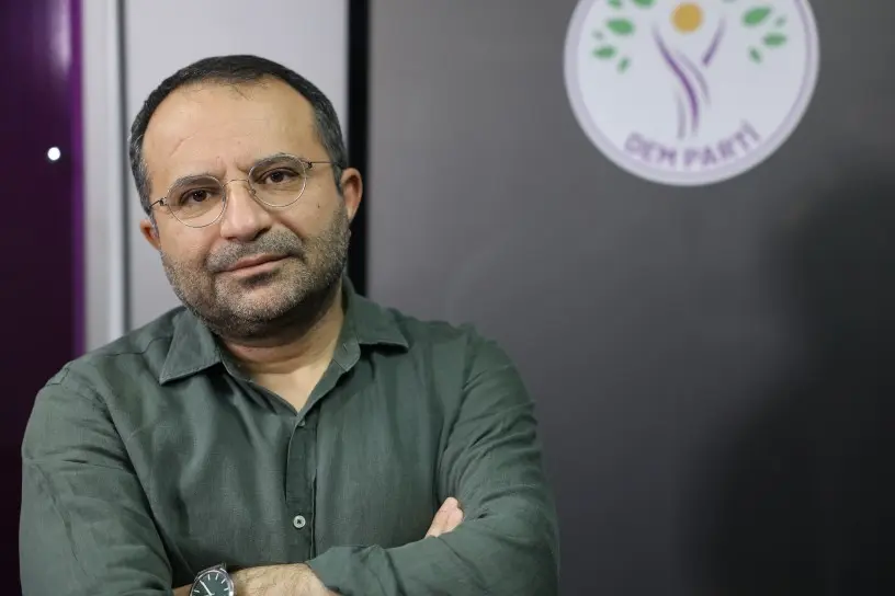Tayip Temel'den 'çerçeve yasa' çağrısı: 'Müzakere edilmeden bir oldubittiye  getirilmemeli' « İlke TV