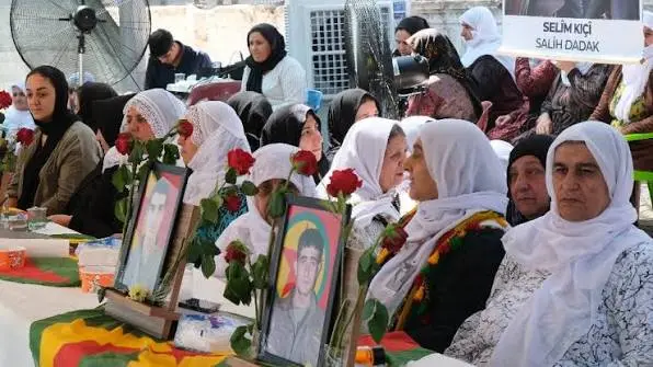 ANF | Cizîra Botan'daki taziye ziyaretleri kitlesel katılımla sürüyor
