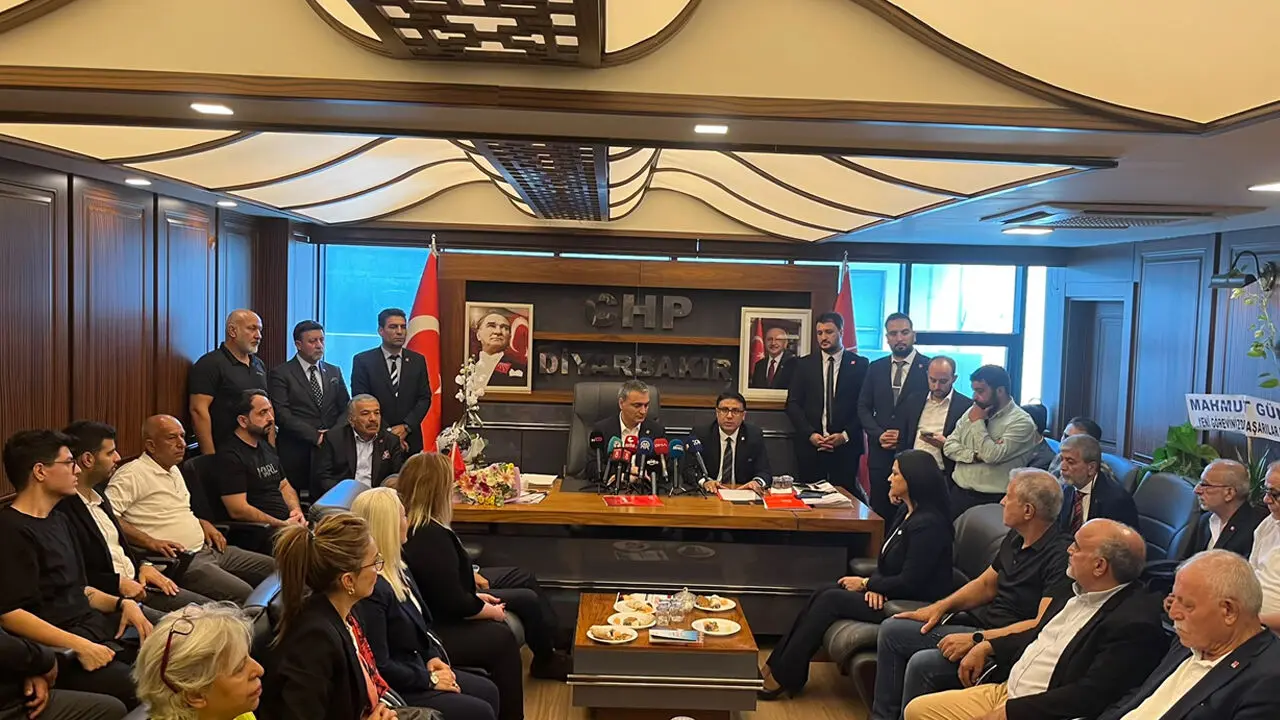 Chp’den Diyarbakır’da Demokrasi Ve Çözüm Mesajı1