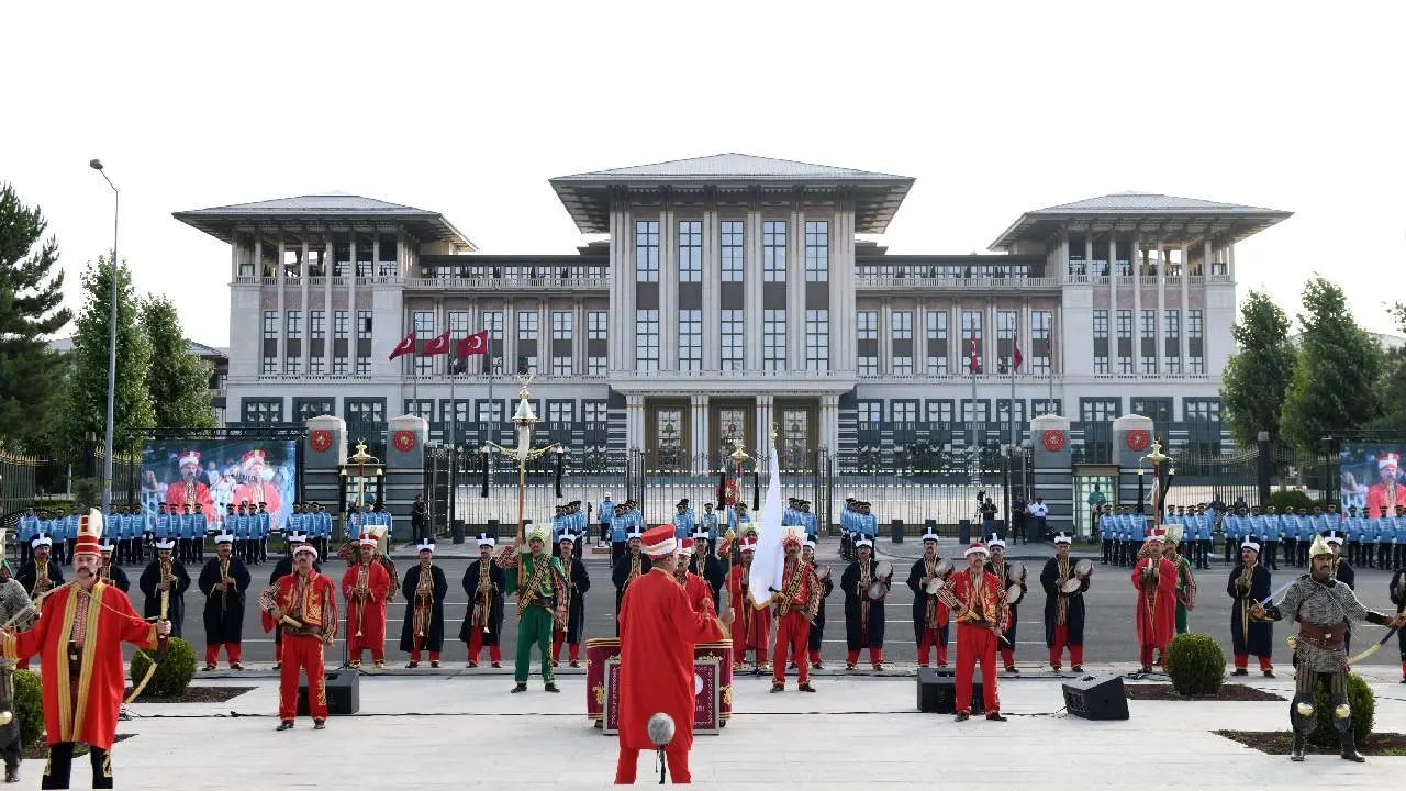 Saray'ın ofisi' para yuttu: Bir yılda 779,1 milyon TL