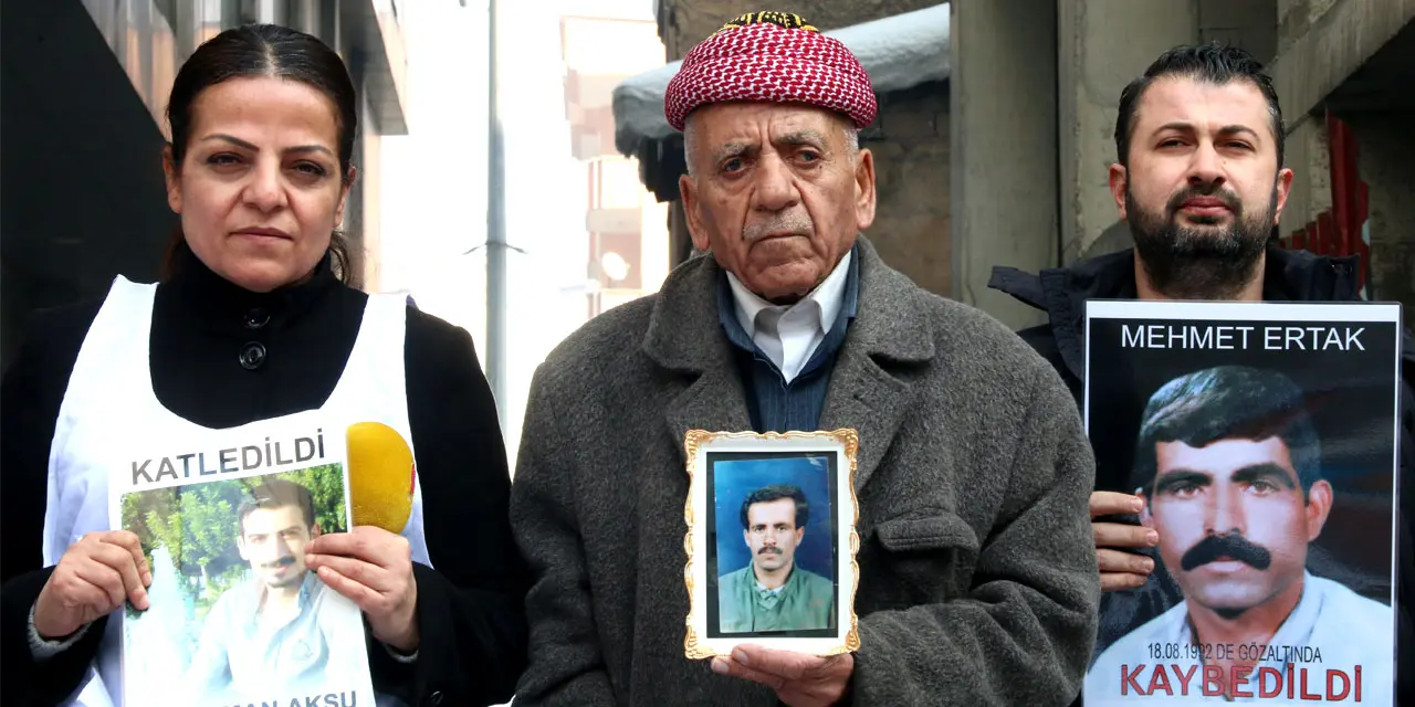 İHD Hakkari Şubesi ve Kayıp Yakınları Nezir Tekçi'nin akıbetini sordu