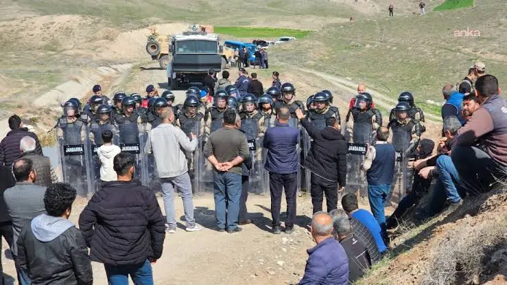 Diyarbakır'ın Kervanpınar köyünde GES gerilimi… Diyarbakır Barosu: Birinci derece arkeolojik SİT alanı yok edilmek isteniyor - Son Dakika Türkiye Haberleri | Cumhuriyet