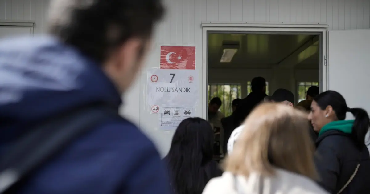 Almanya'da Her İki Seçmenden Biri Oy Kullandı